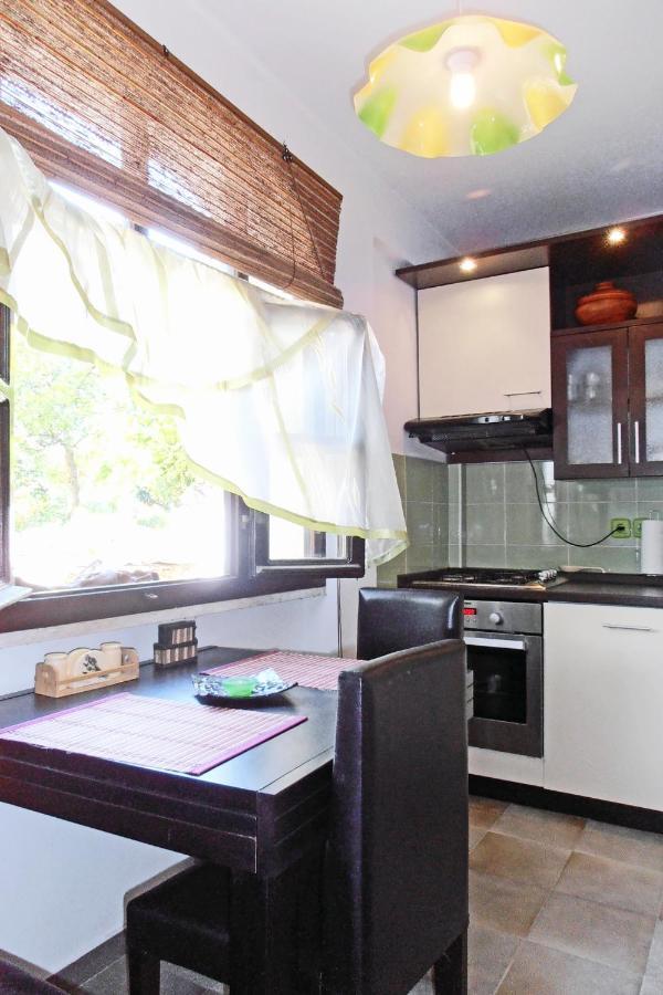 Apartments With A Parking Space Veli Losinj, Losinj - 8029 외부 사진